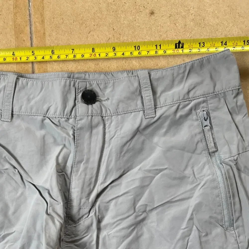 Mountain Hardwear Cargo Shorts Running Thin Nylon Packable Men’s Size 30/9